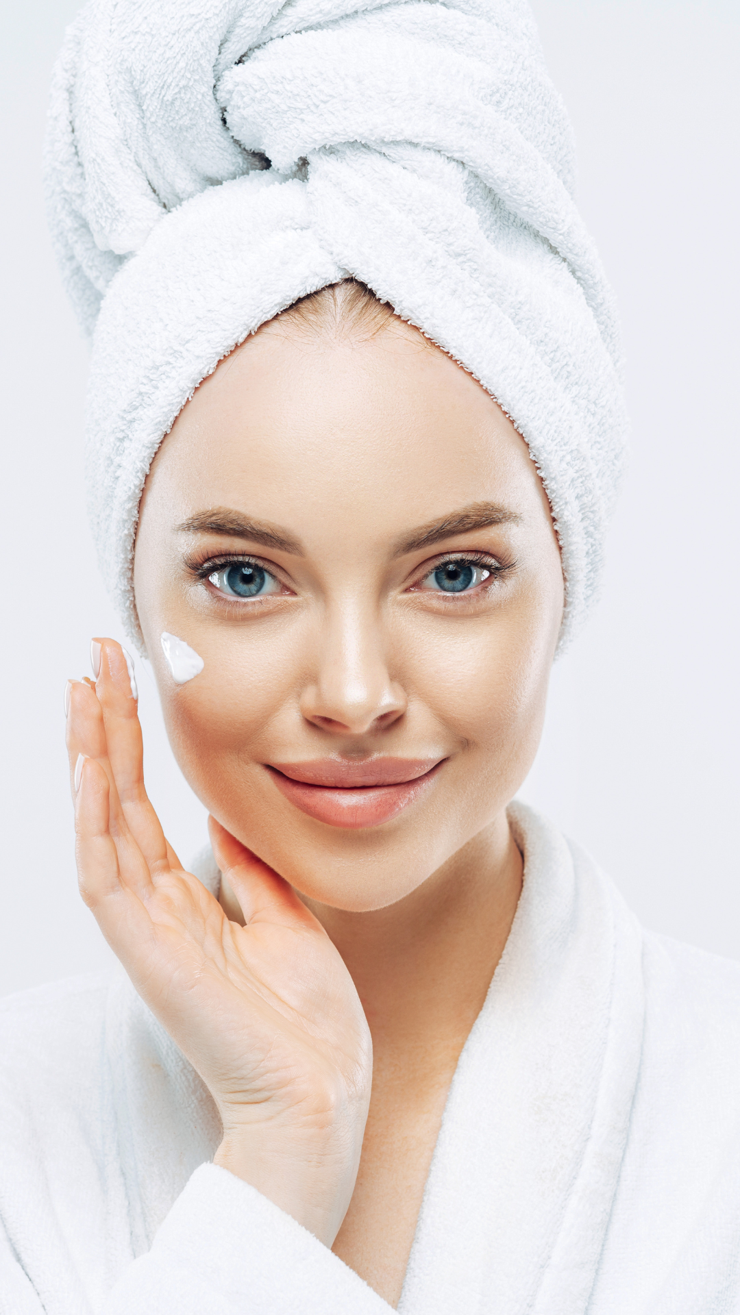 10 skincare steps follow at night